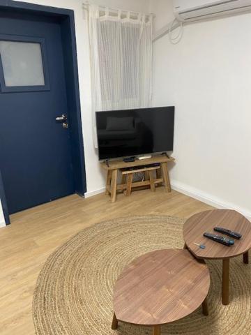 Villa בין יער לים Shelomi Esterno foto