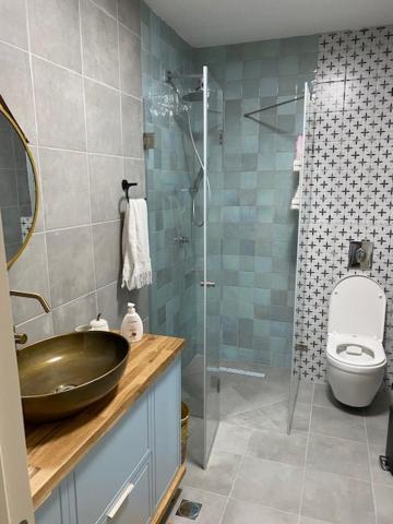 Villa בין יער לים Shelomi Esterno foto