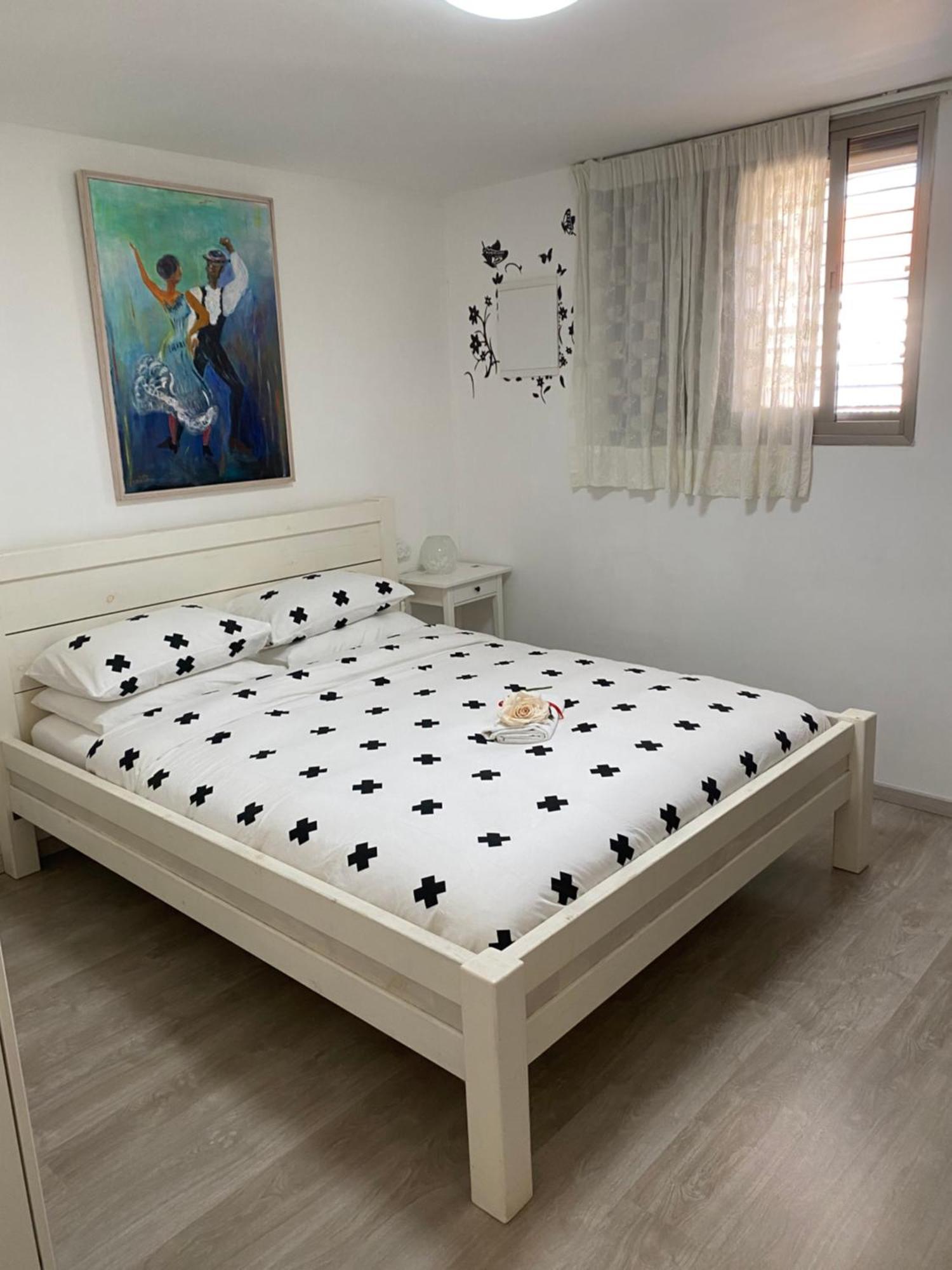 Villa בין יער לים Shelomi Esterno foto