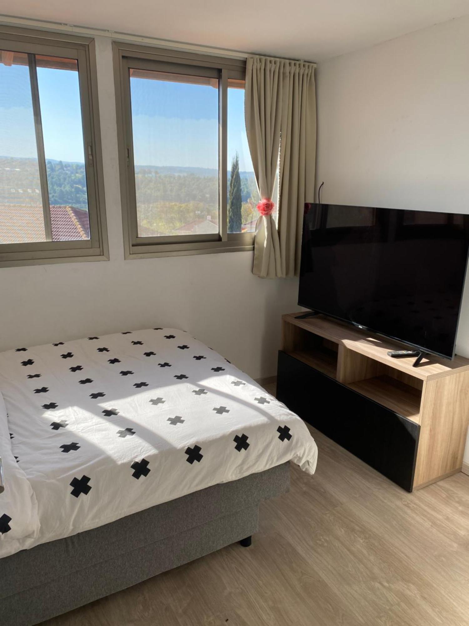 Villa בין יער לים Shelomi Esterno foto
